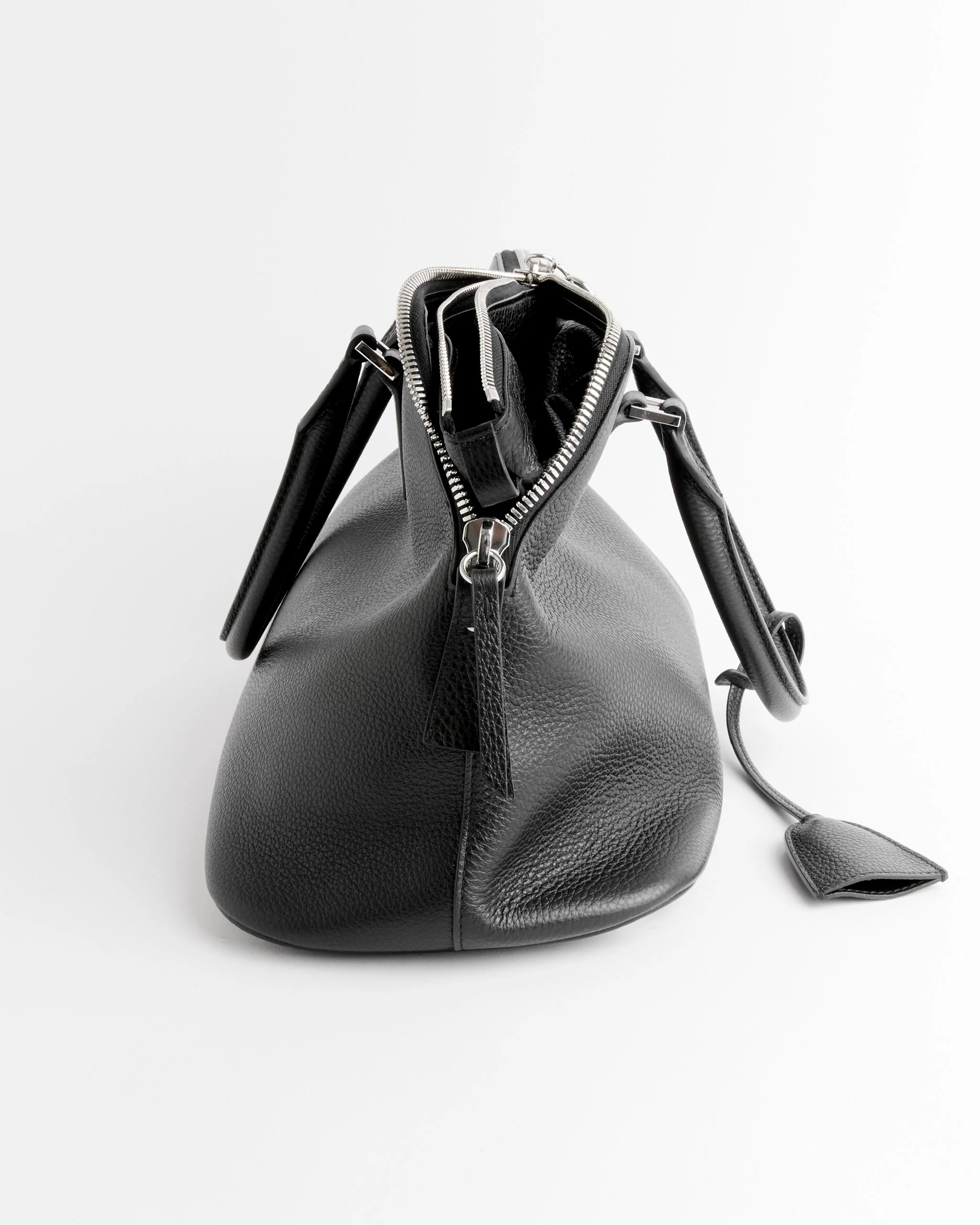 5AC Soft Medium Bag in Black - Image 4