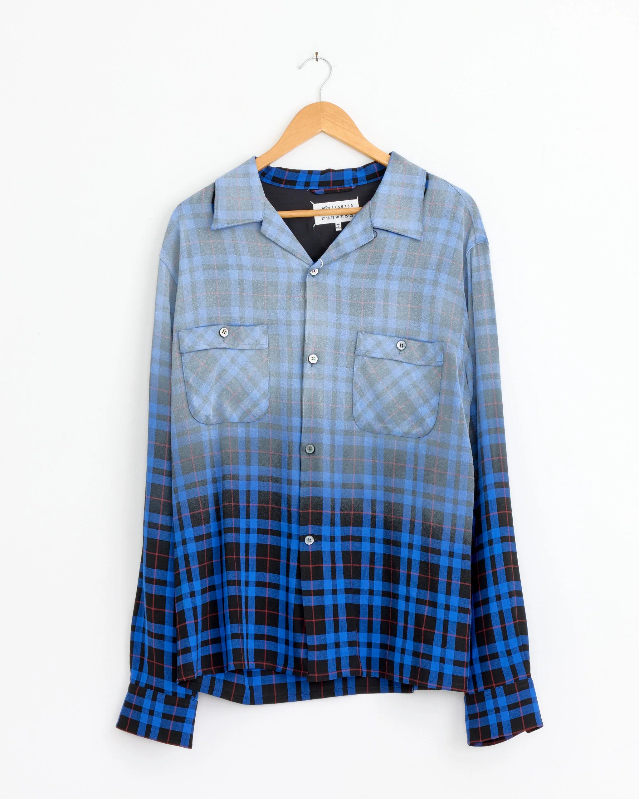 S50DT0069 L/S Shirt in Blue Tartan