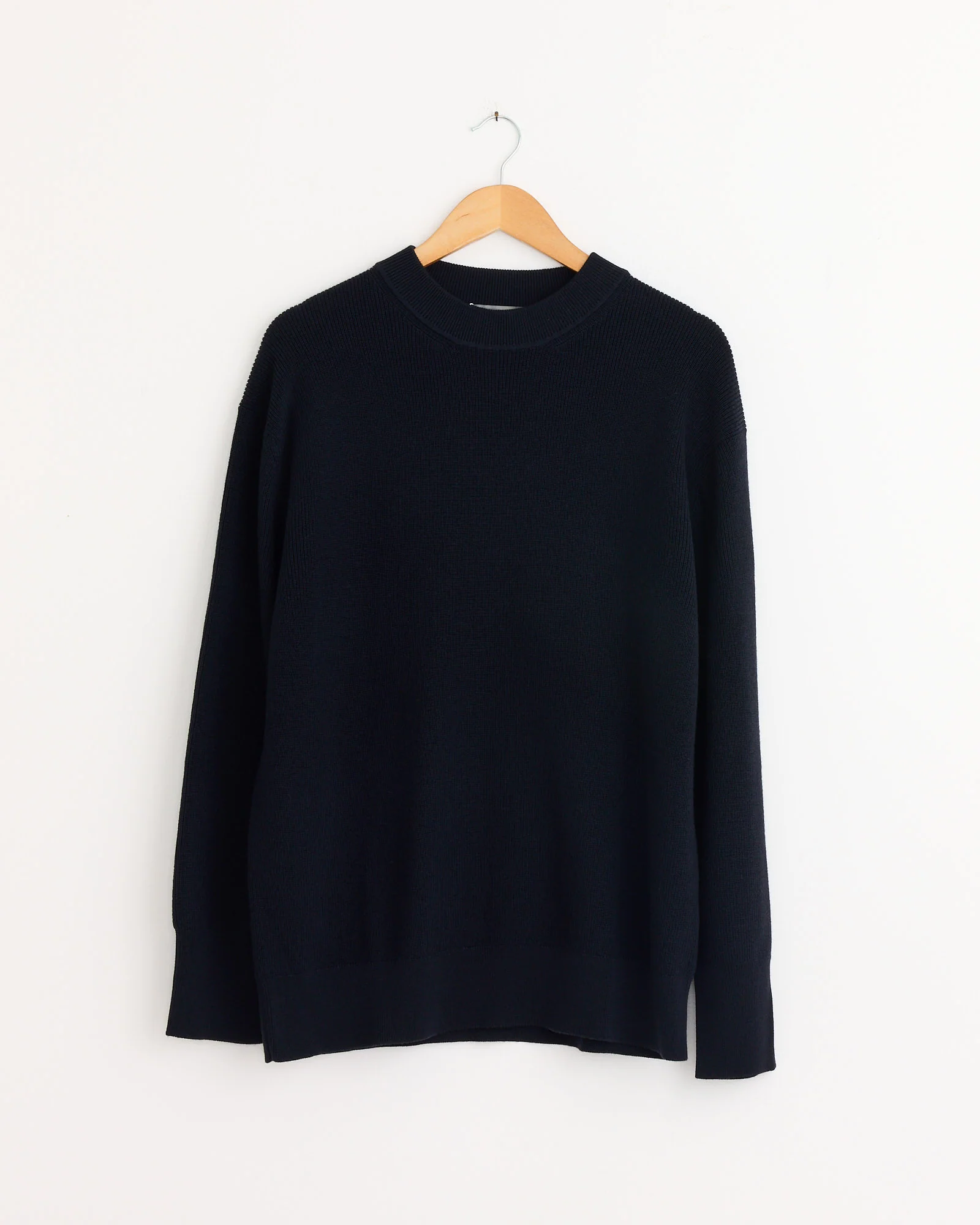Fine Rib Merino Wool Crewneck in Ink