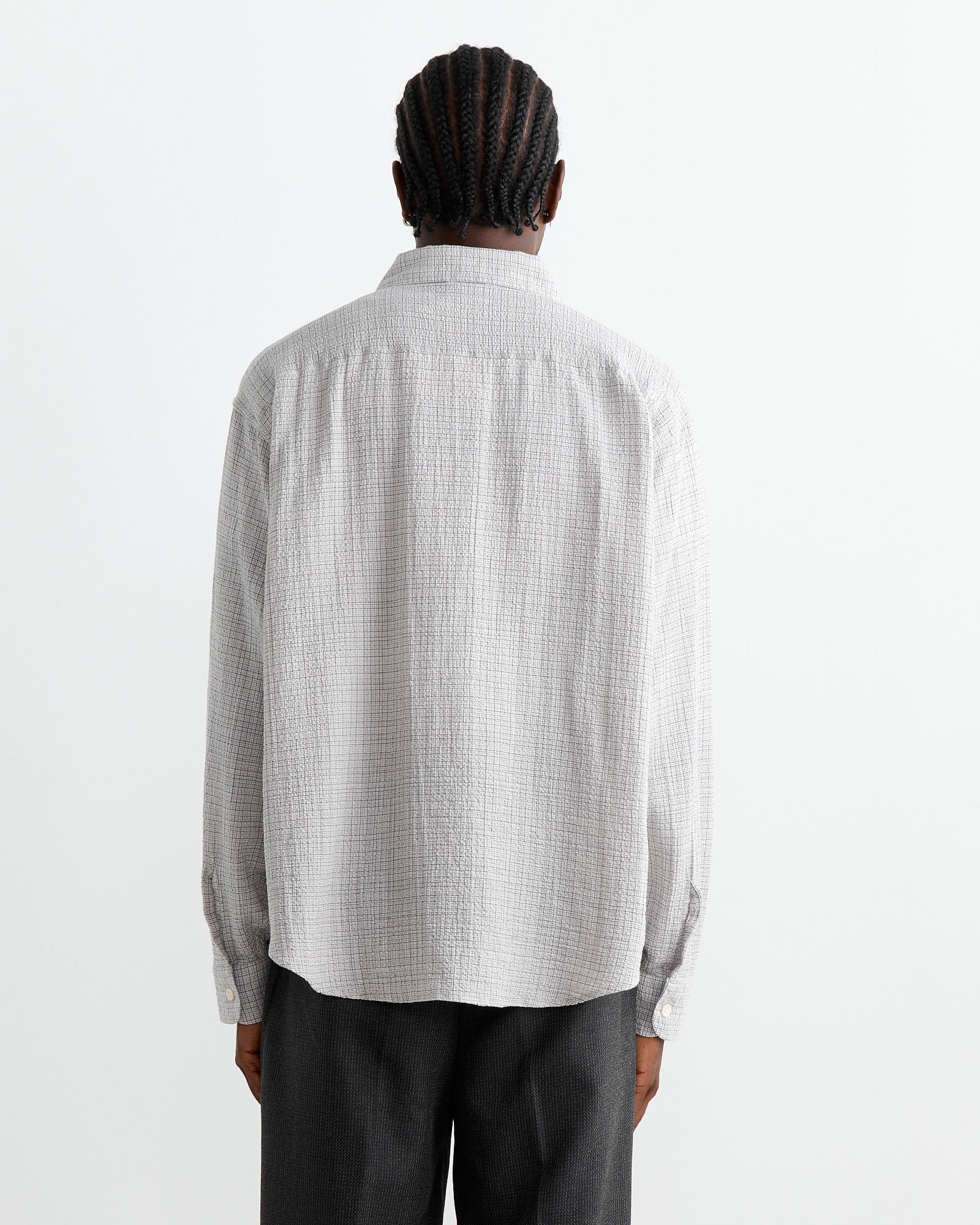 Vacation Shirt in Grey Check Seersucker - Image 4
