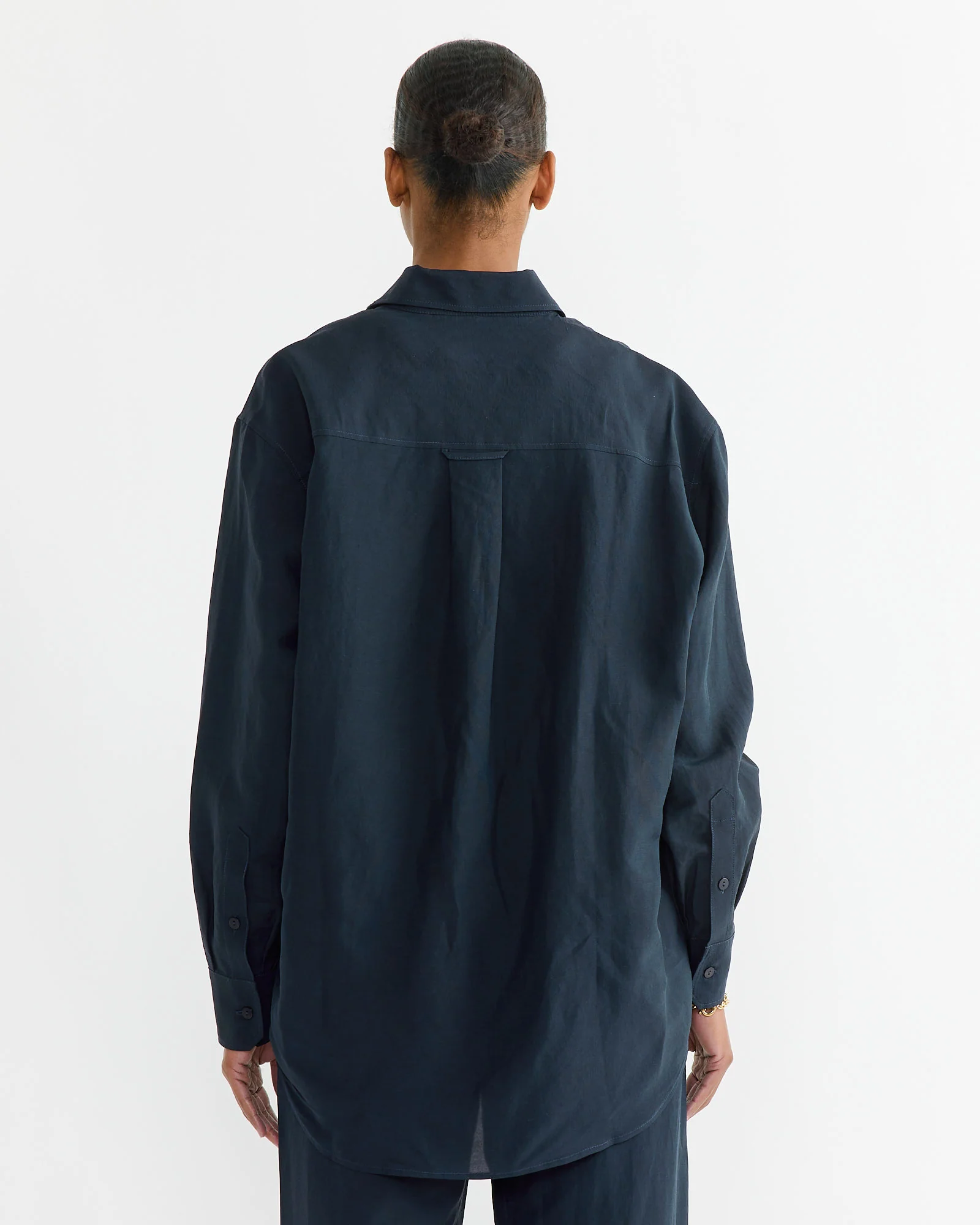 Silk Linen Oversized Shirt in Dark Navy - Image 3