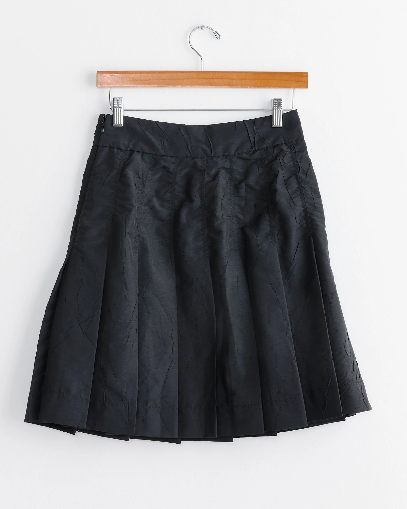Wide Pleat Skirt in Black - Image 3