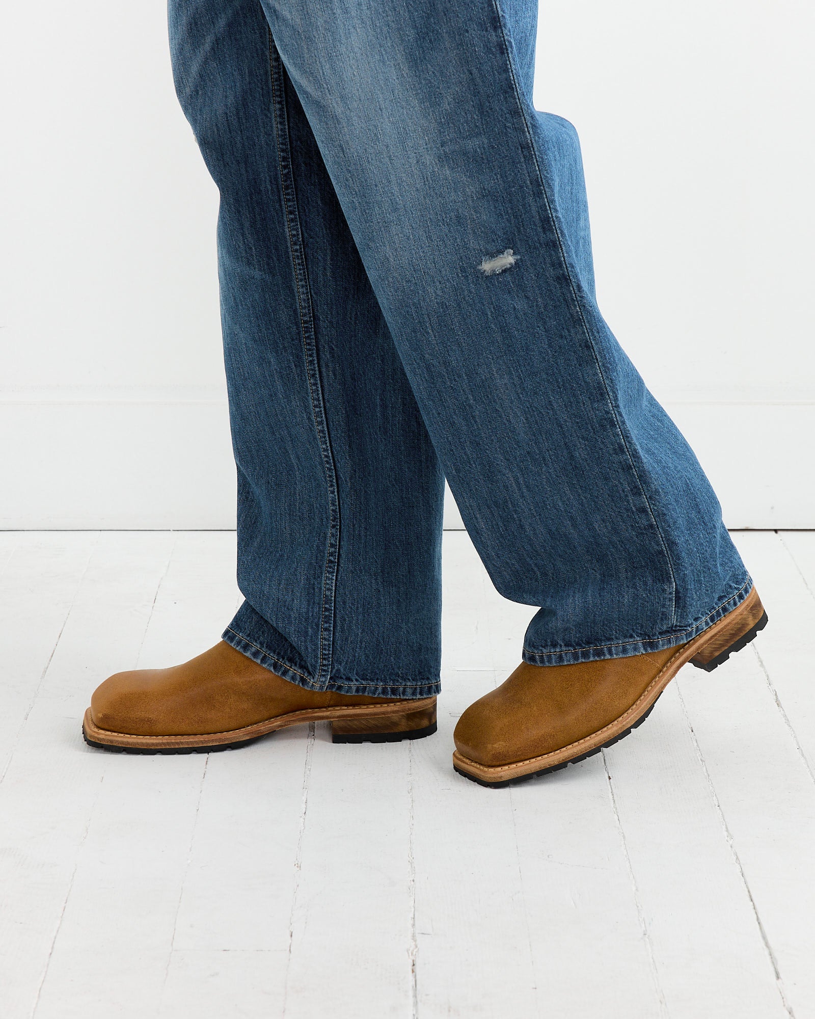 Engine Suede Boot in Sunset Sand - Image 4