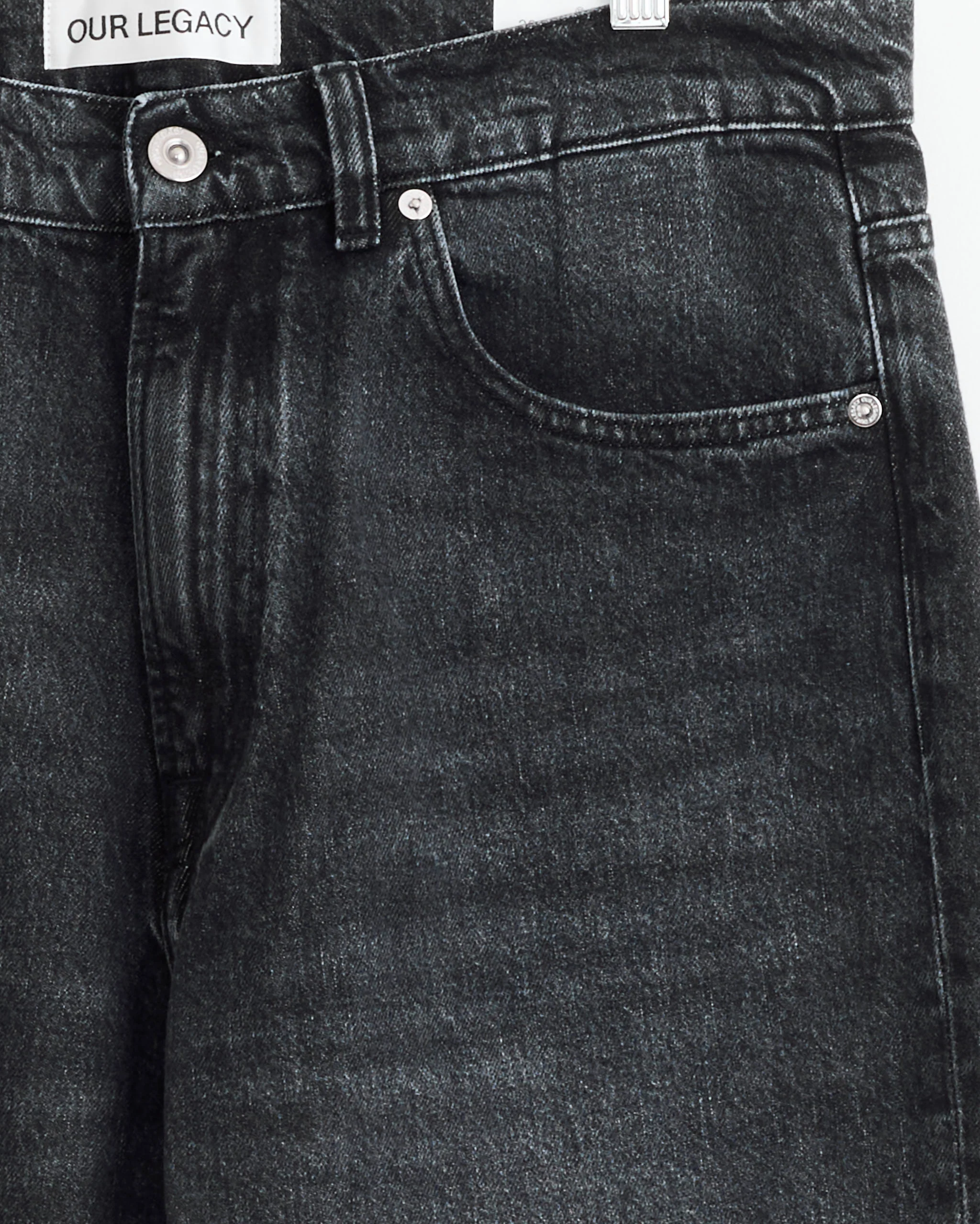 Third Cut in Supergrey Wash - Image 2