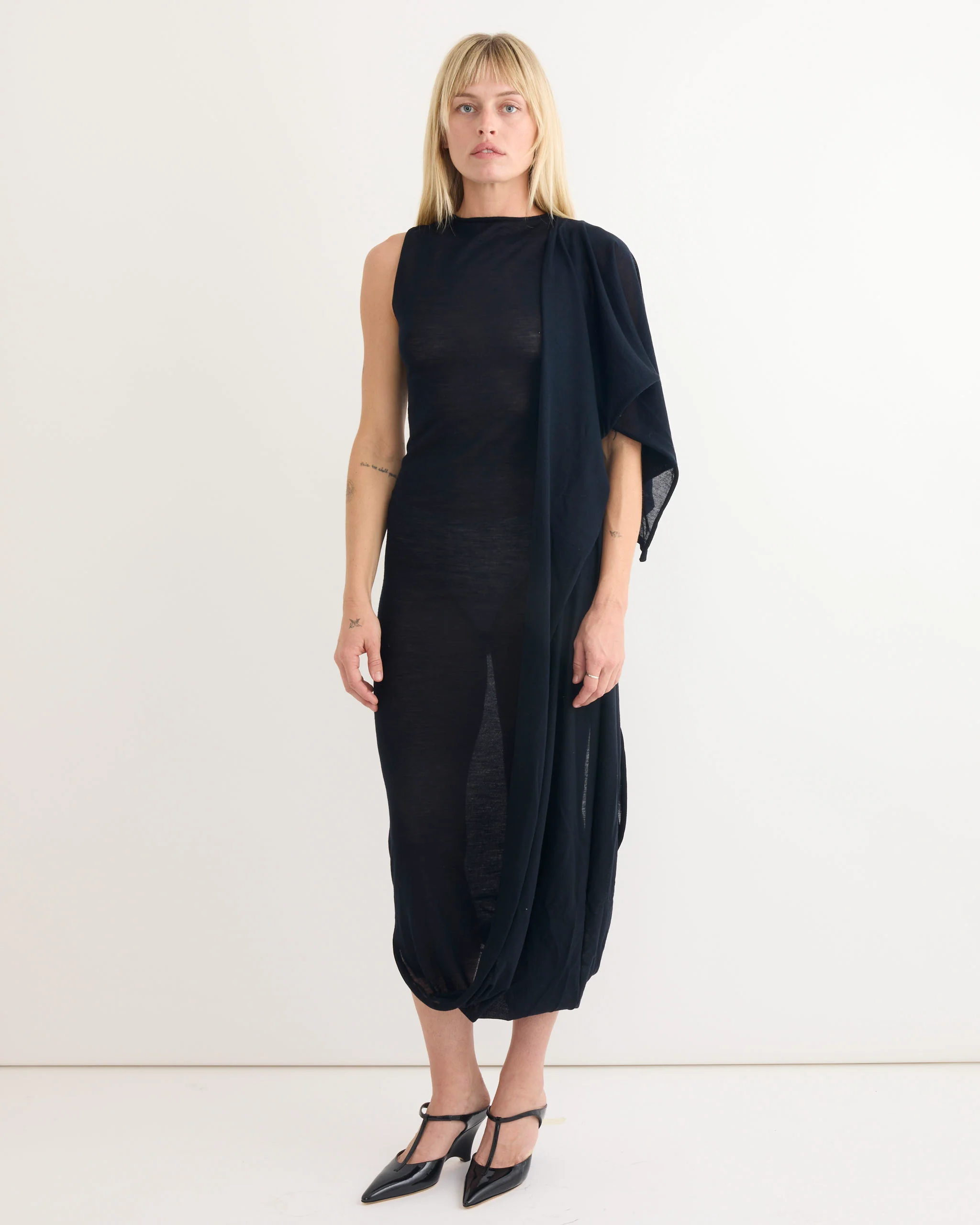 Willy Dress in Navy - Image 2