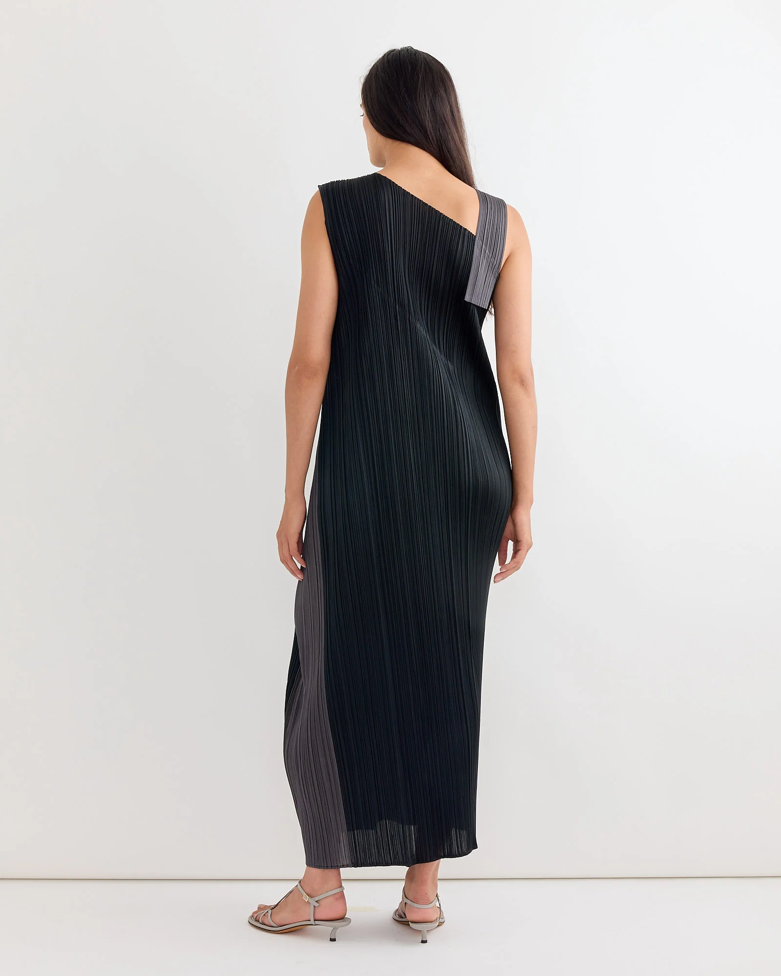 Pointe Dress in Black - Image 4