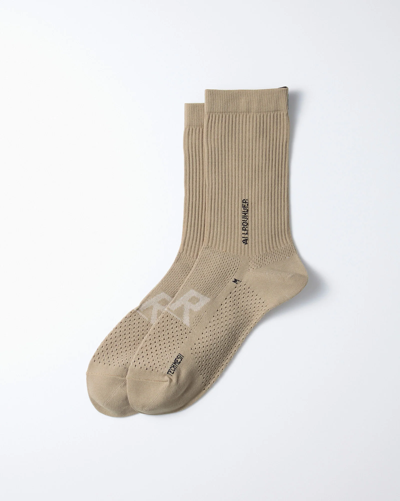 1593 Socks in Dark Tan