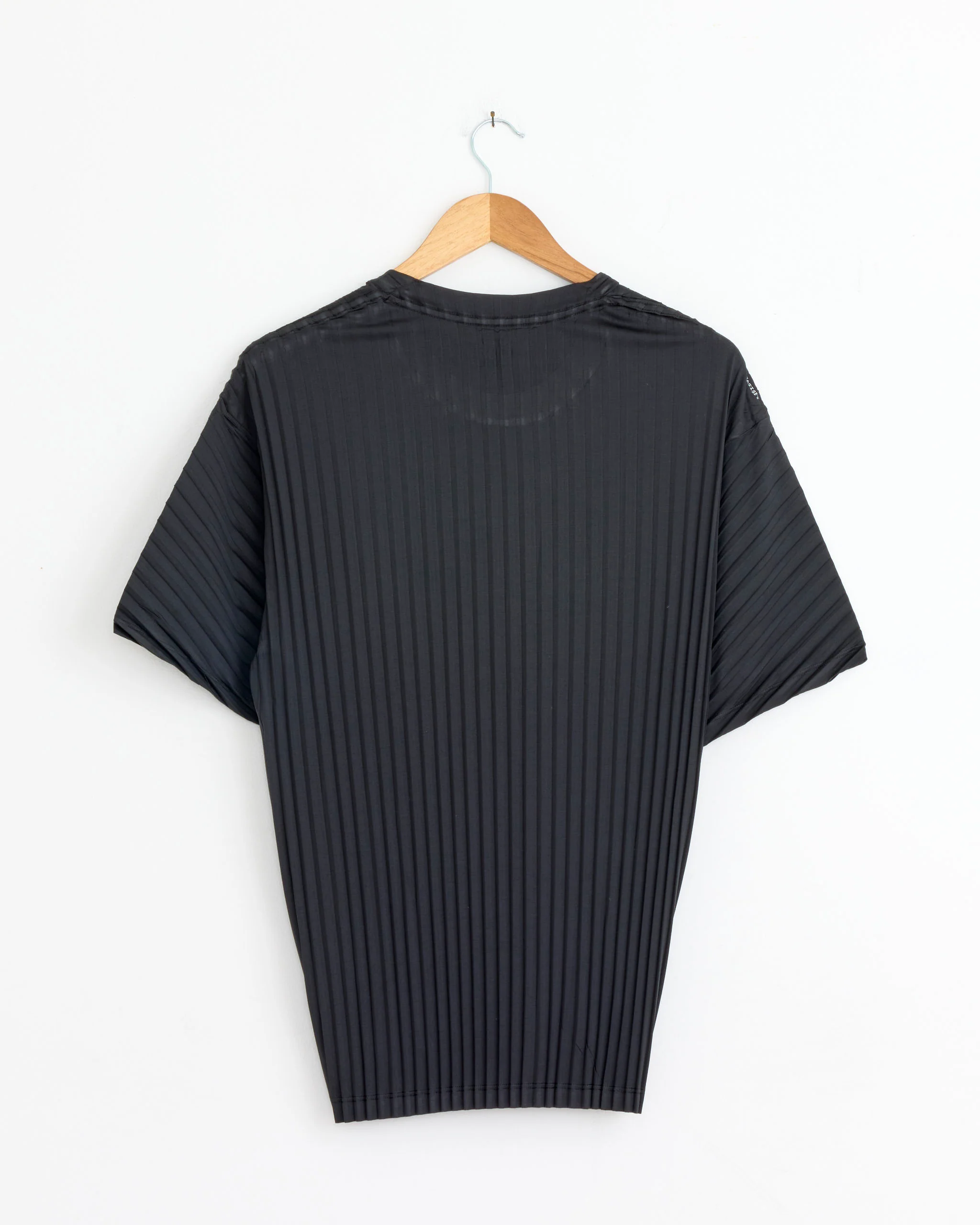 Auralite Pleated T-Shirt in Black - Image 3