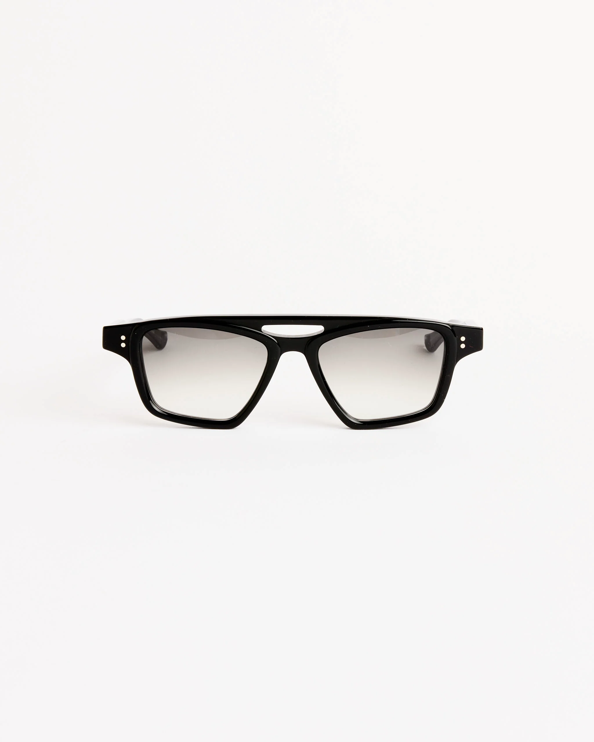 Amphiptere Sunglasses in Black/Grad 20