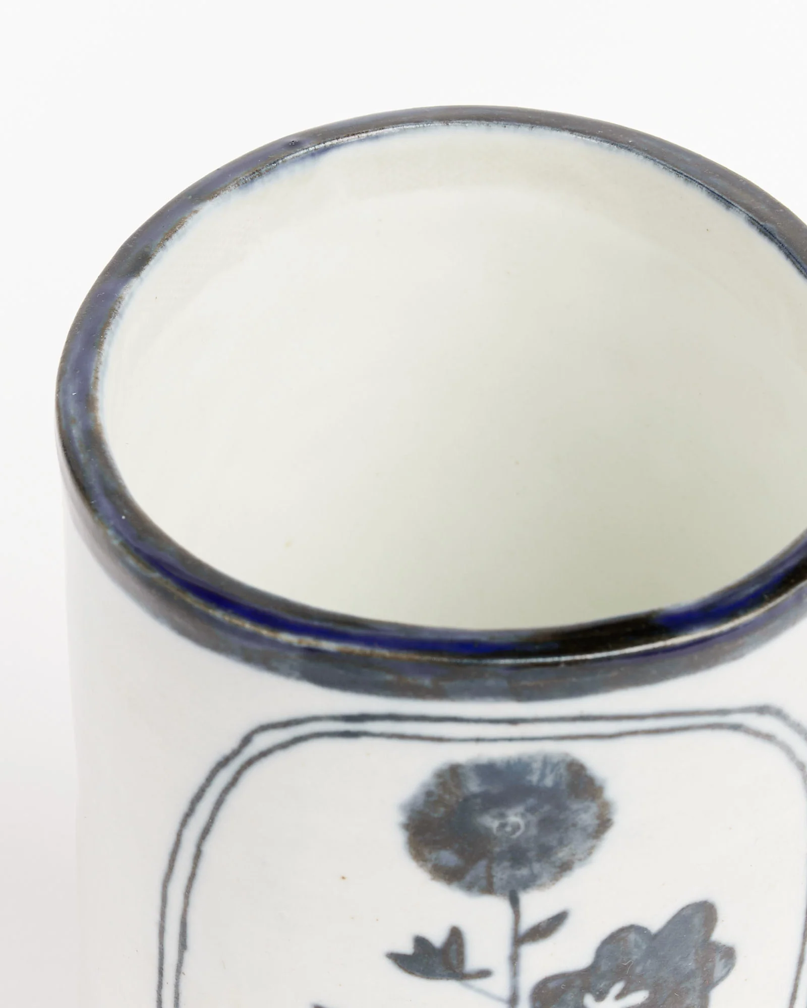 Medium Vase in Blue Alpage - Image 2