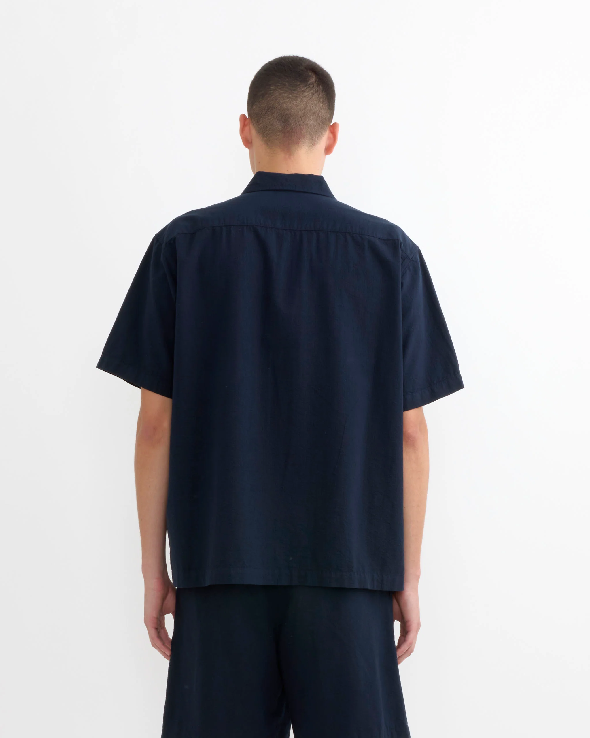 Cardiff Shirt in Japanese Seersucker Navy - Image 5
