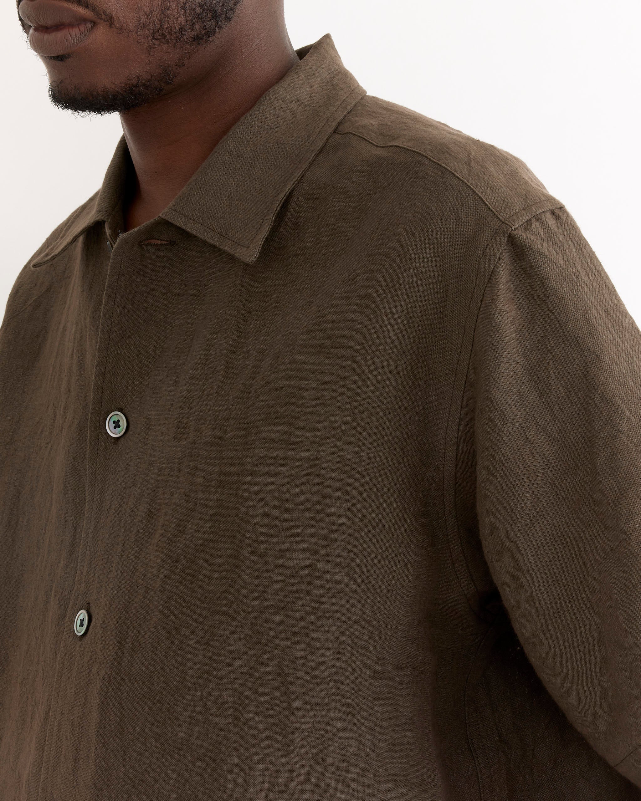 Cardiff Shirt in Sun Dried Linen Tobacco - Image 3