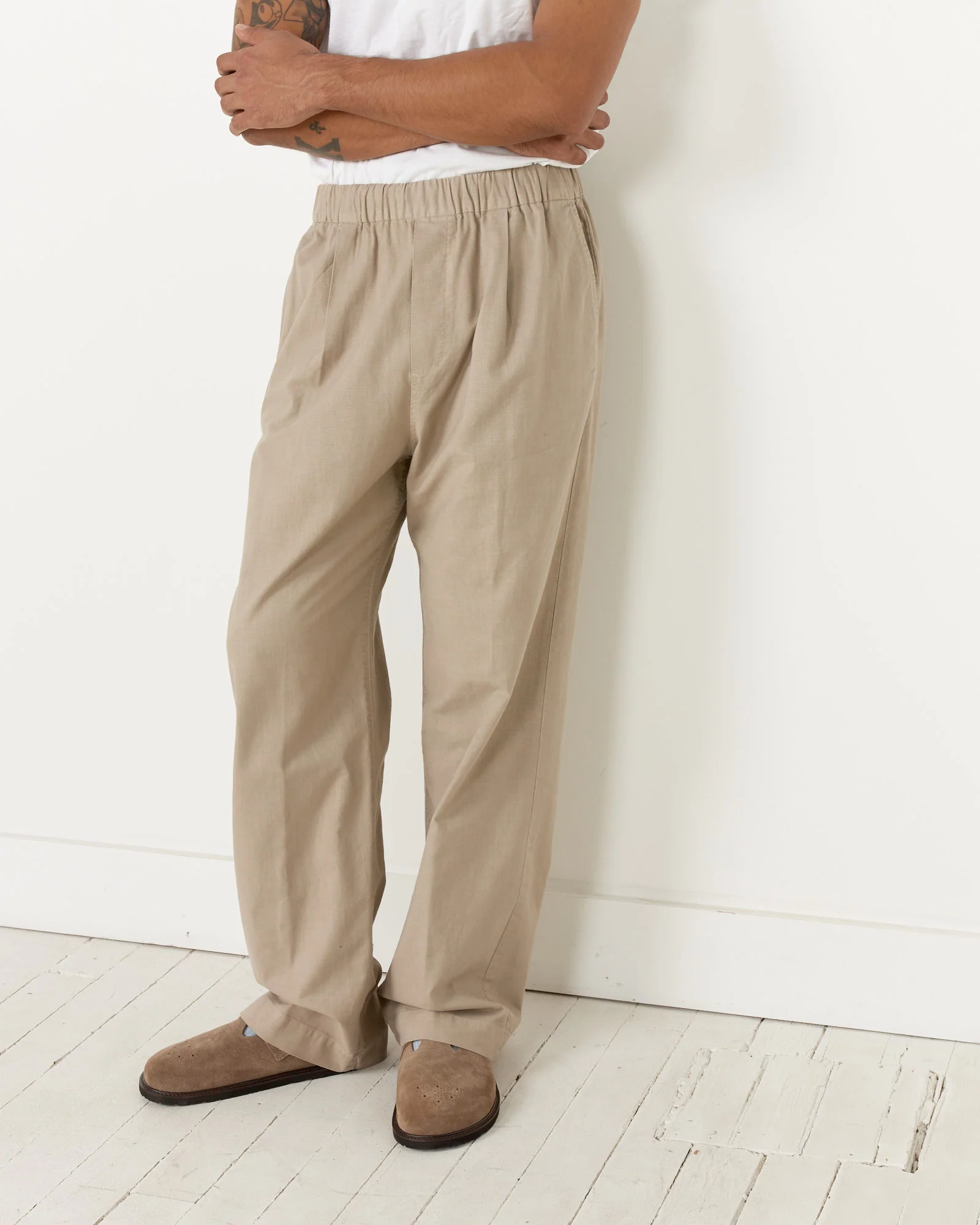 Kogai Pant Panama Cloth in Washed Taupe - Image 3