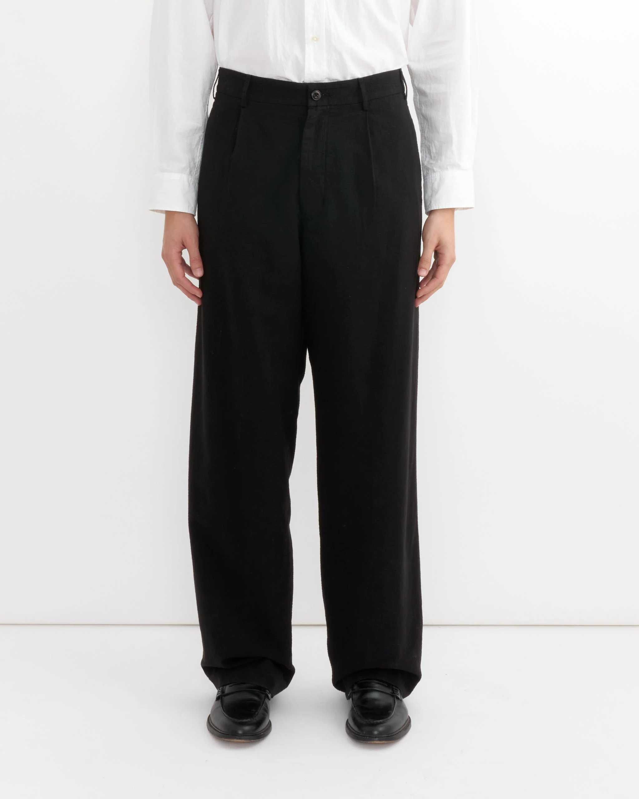 Lakeside Trouser in Japanese Seersucker Black - Image 4