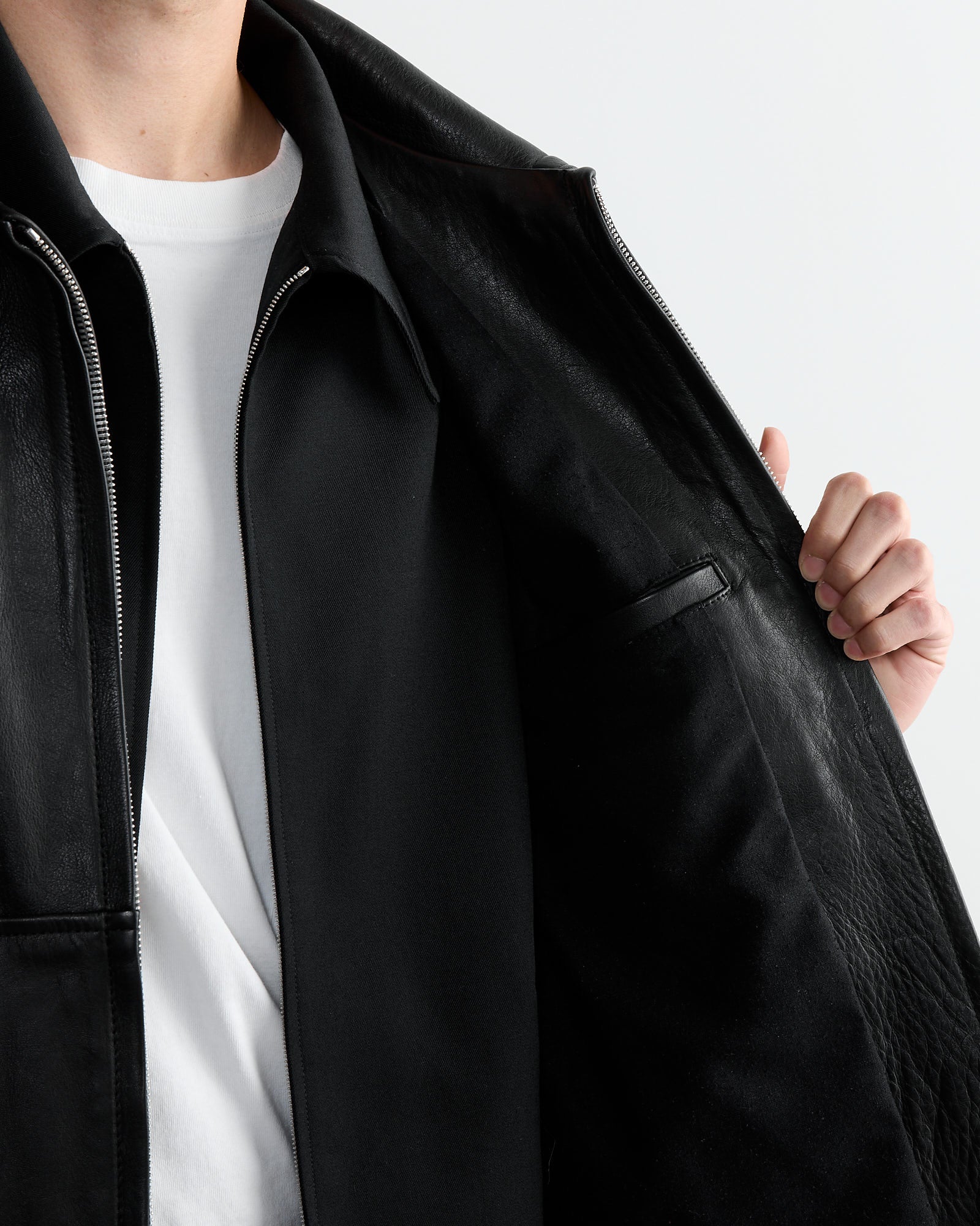 Totem Leather Jacket in Black - Image 3