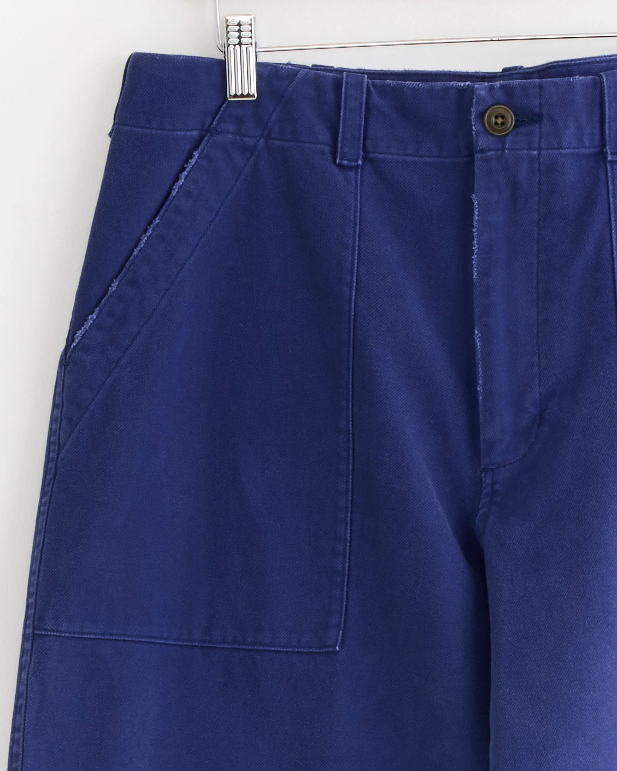 Toyon Pant in French Cotton Twill Blue - Image 3