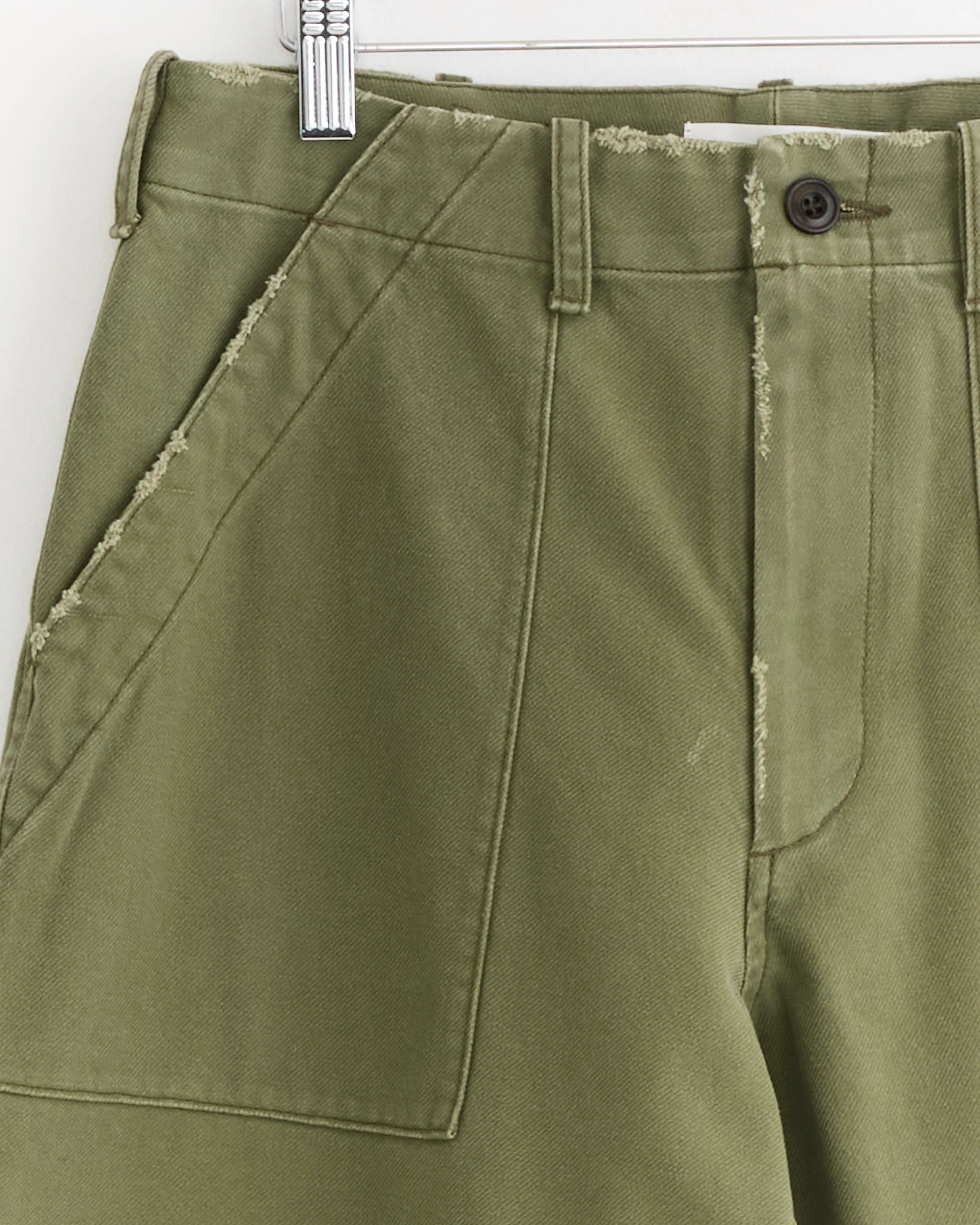 Toyon Pant in French Cotton Twill Olive - Image 3