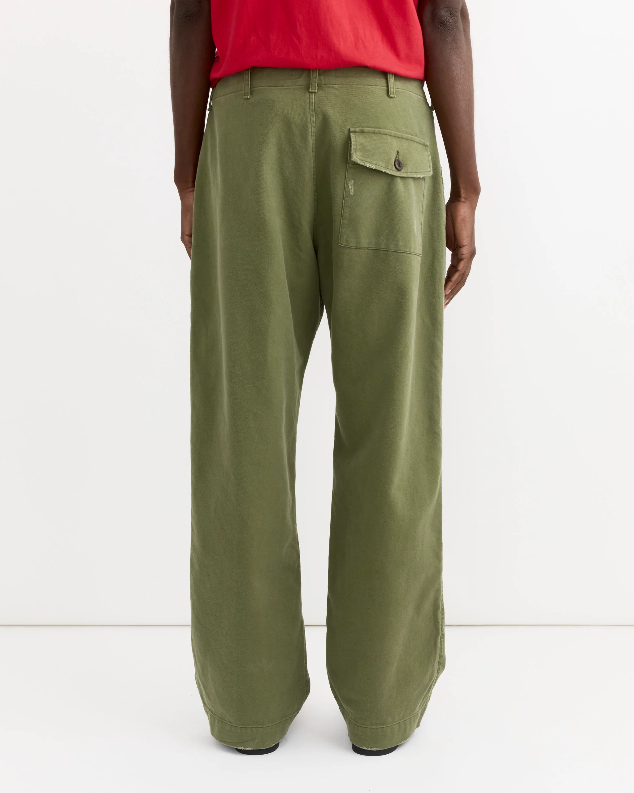 Toyon Pant in French Cotton Twill Olive - Image 5