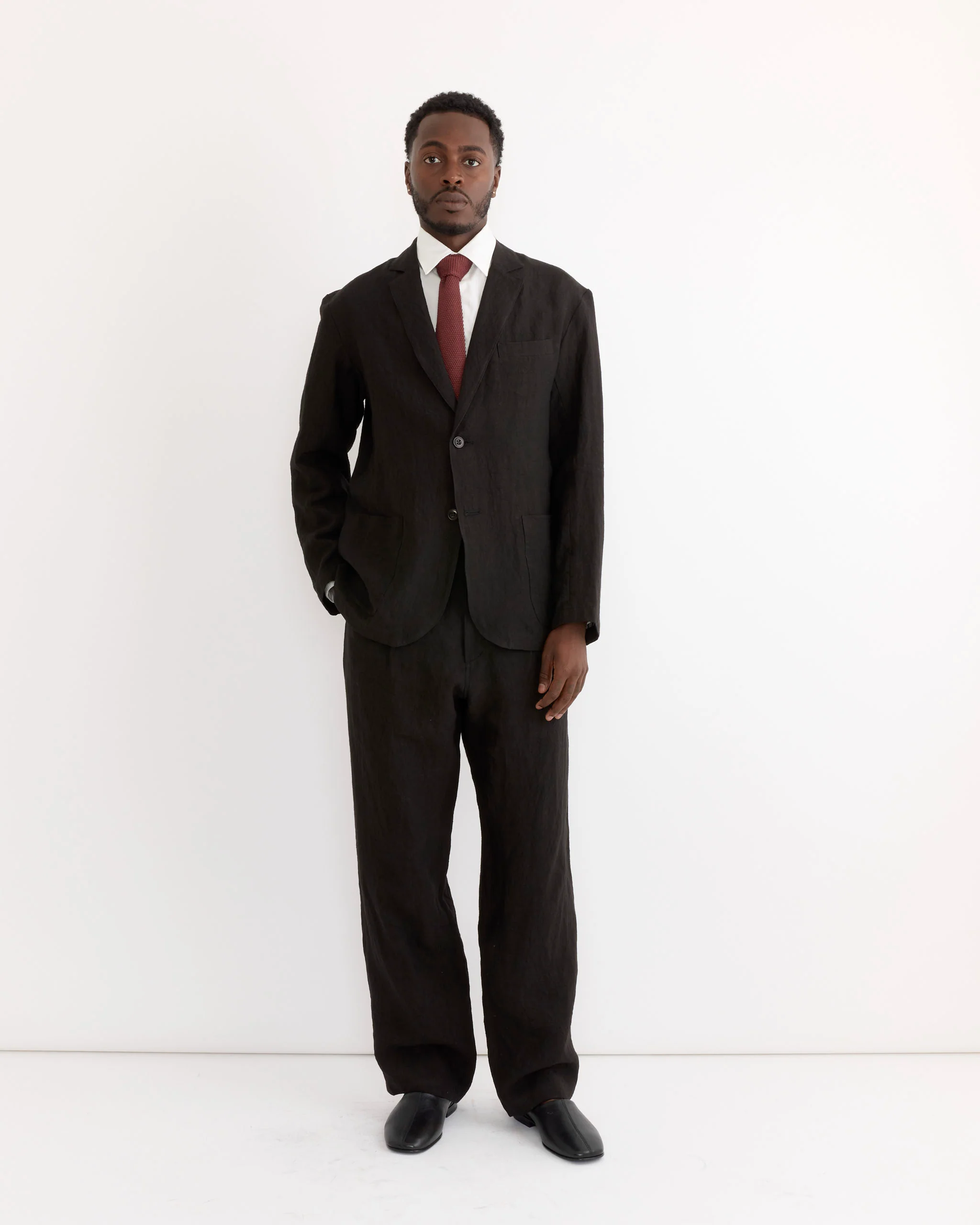 West Coast Pant in Sun Dried Linen Black - Image 3