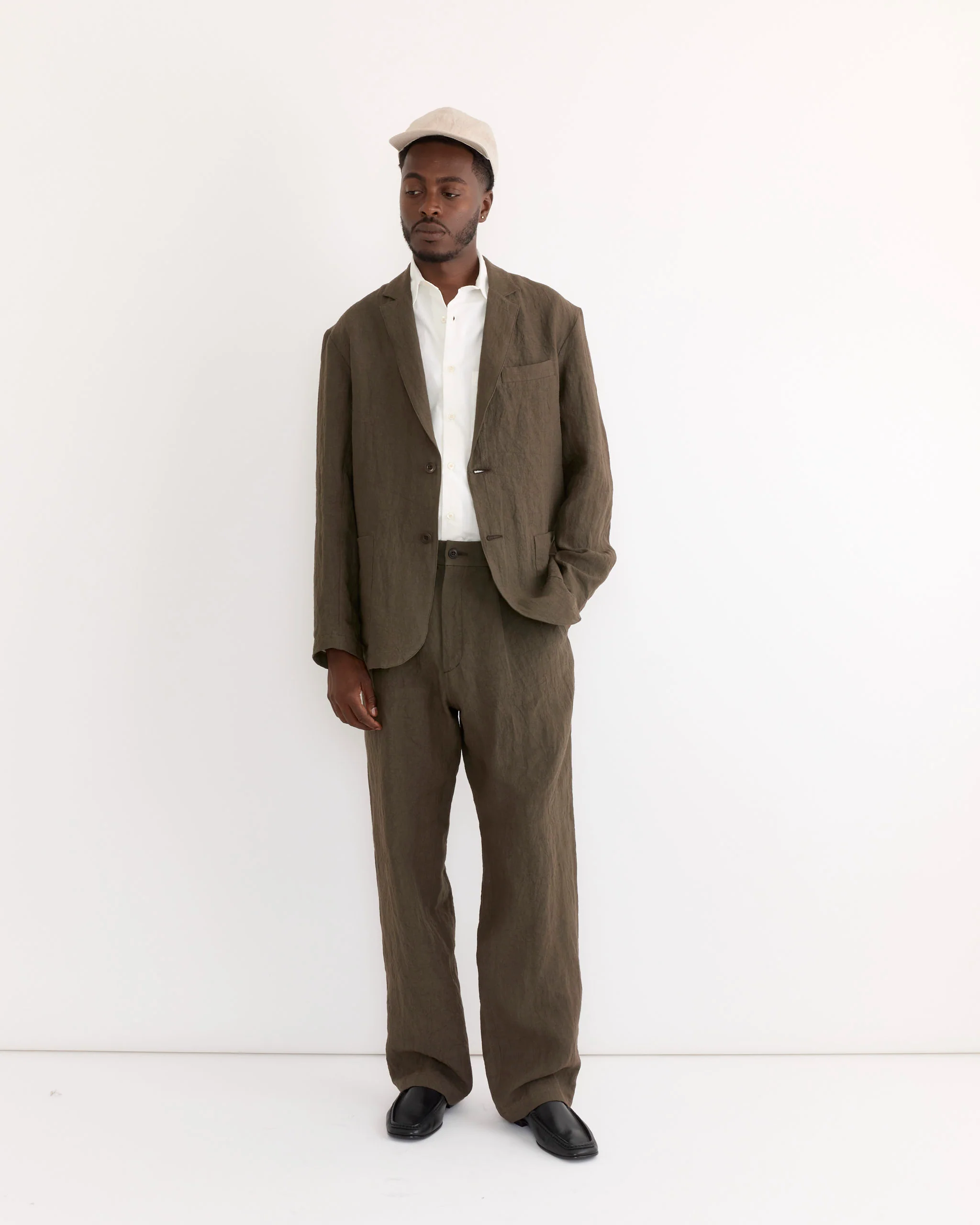 West Coast Pant in Sun Dried Linen Tobacco - Image 2