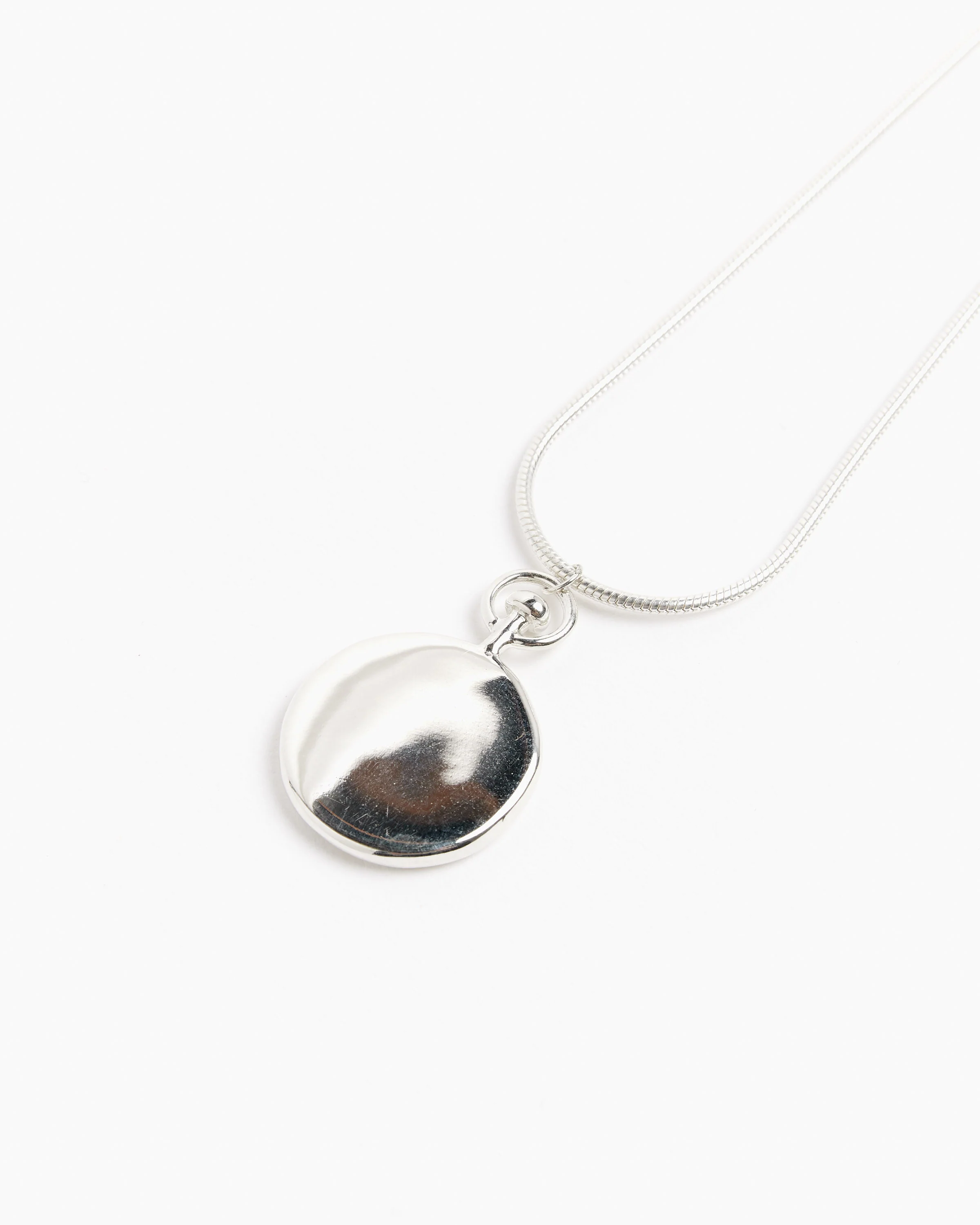 Small Circle Pendant - Image 4