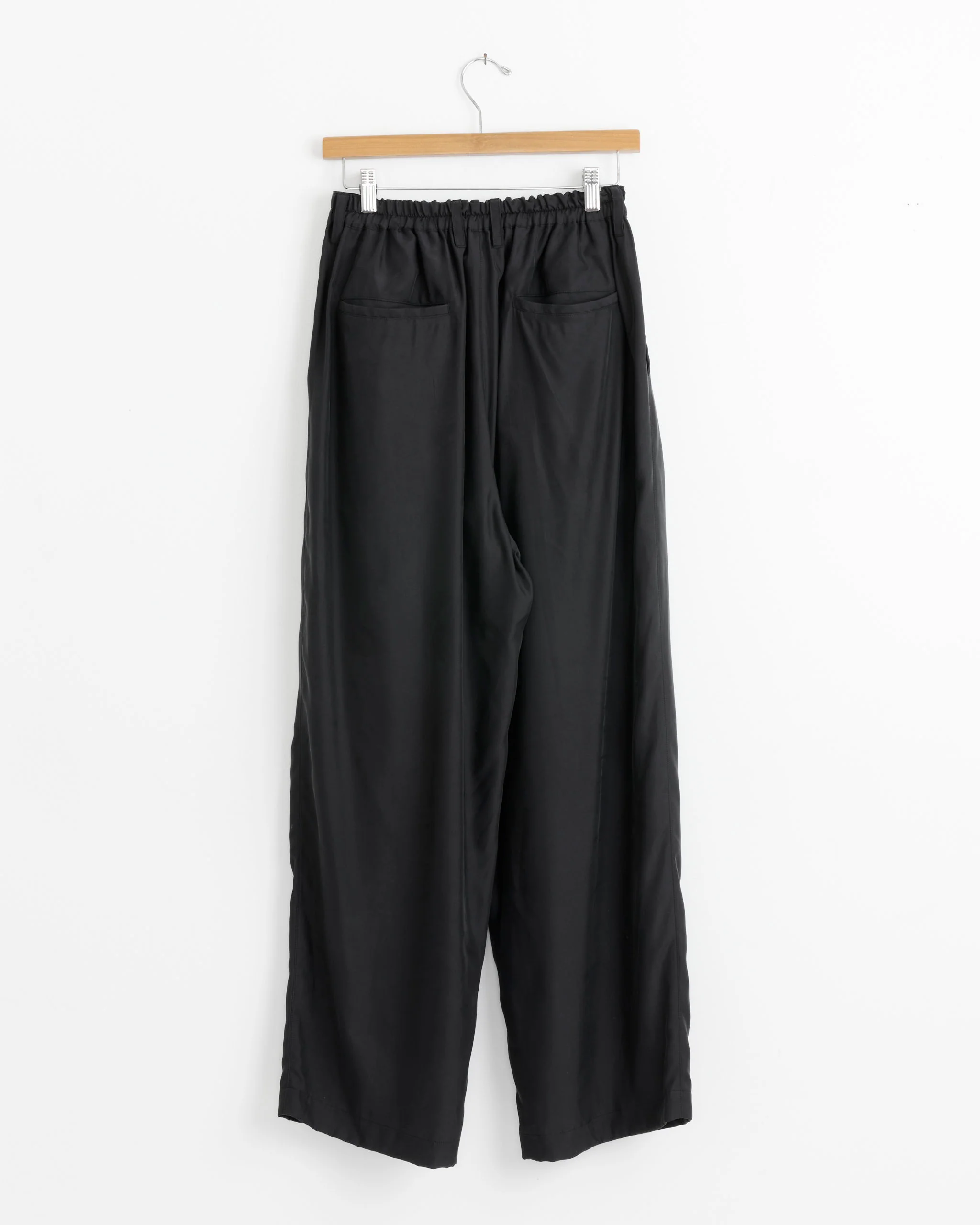 Cupro Twill Wide Easy Trouser in Black - Image 3