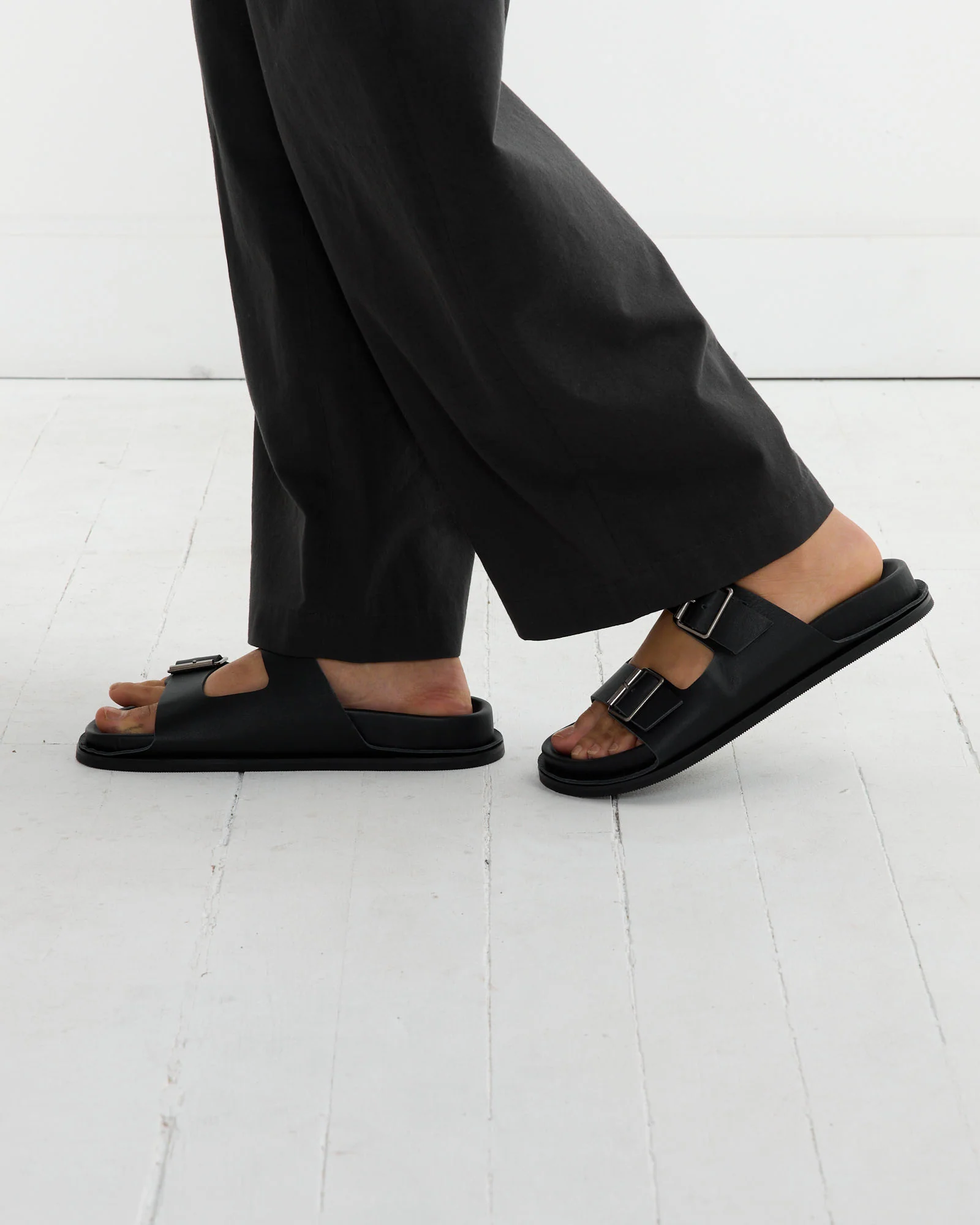 Double Buckle Slides in Black - Image 4