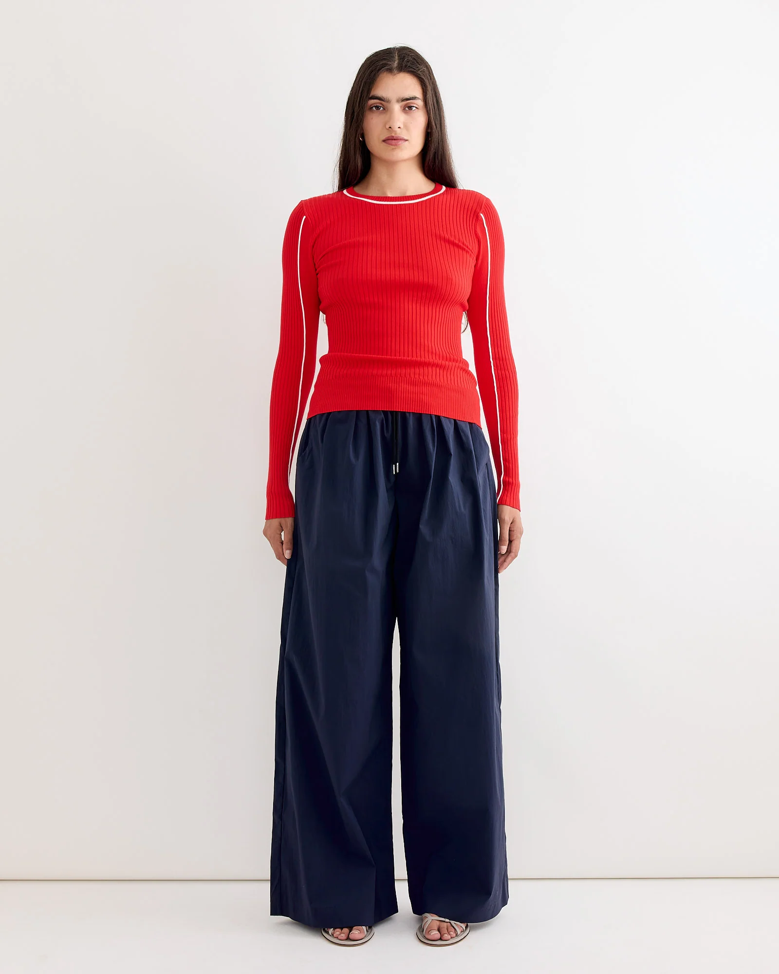 Everyday Drawstring Pant in Dark Ink - Image 2