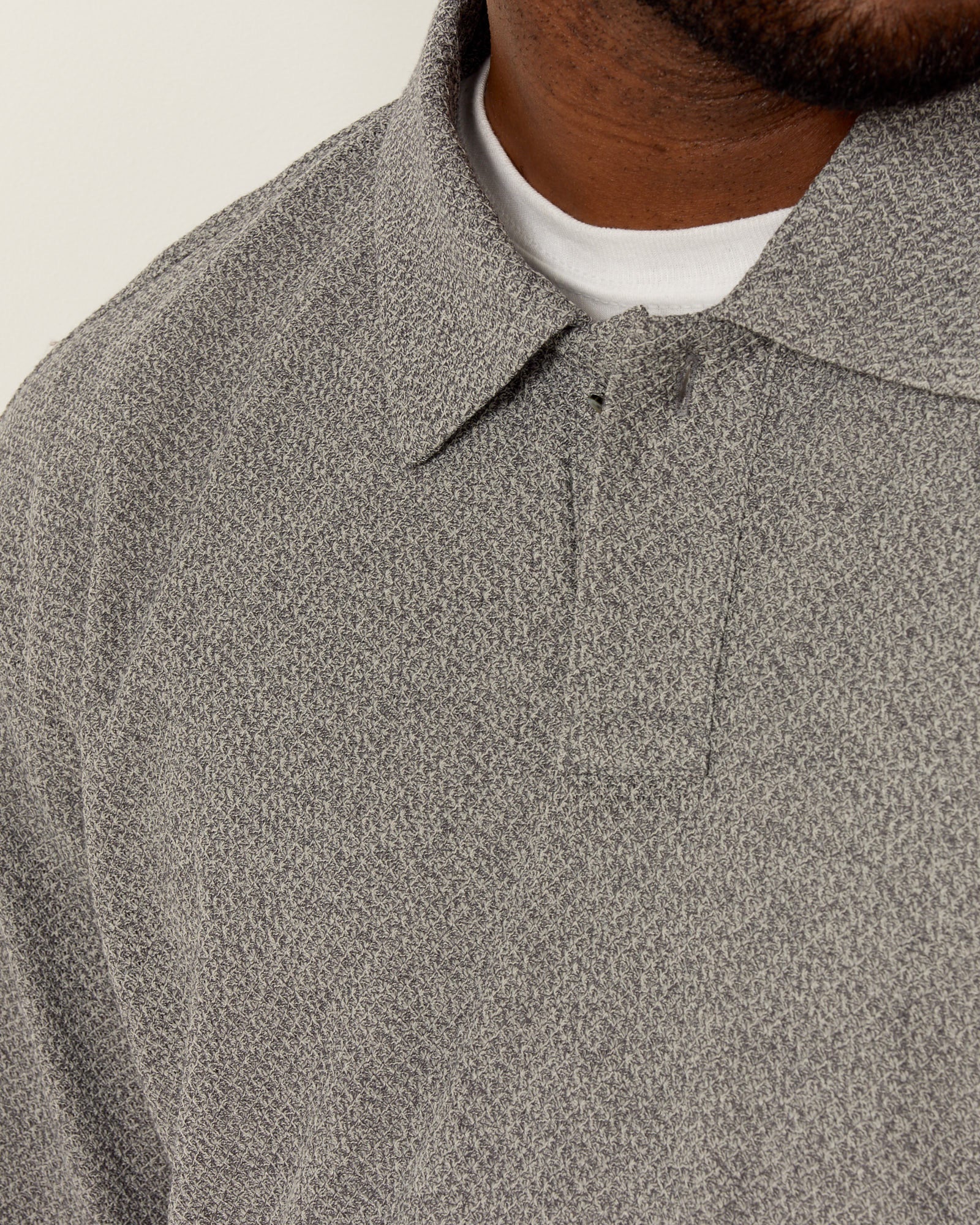Moss Stitch Polo Shirt in Melange Grey - Image 4