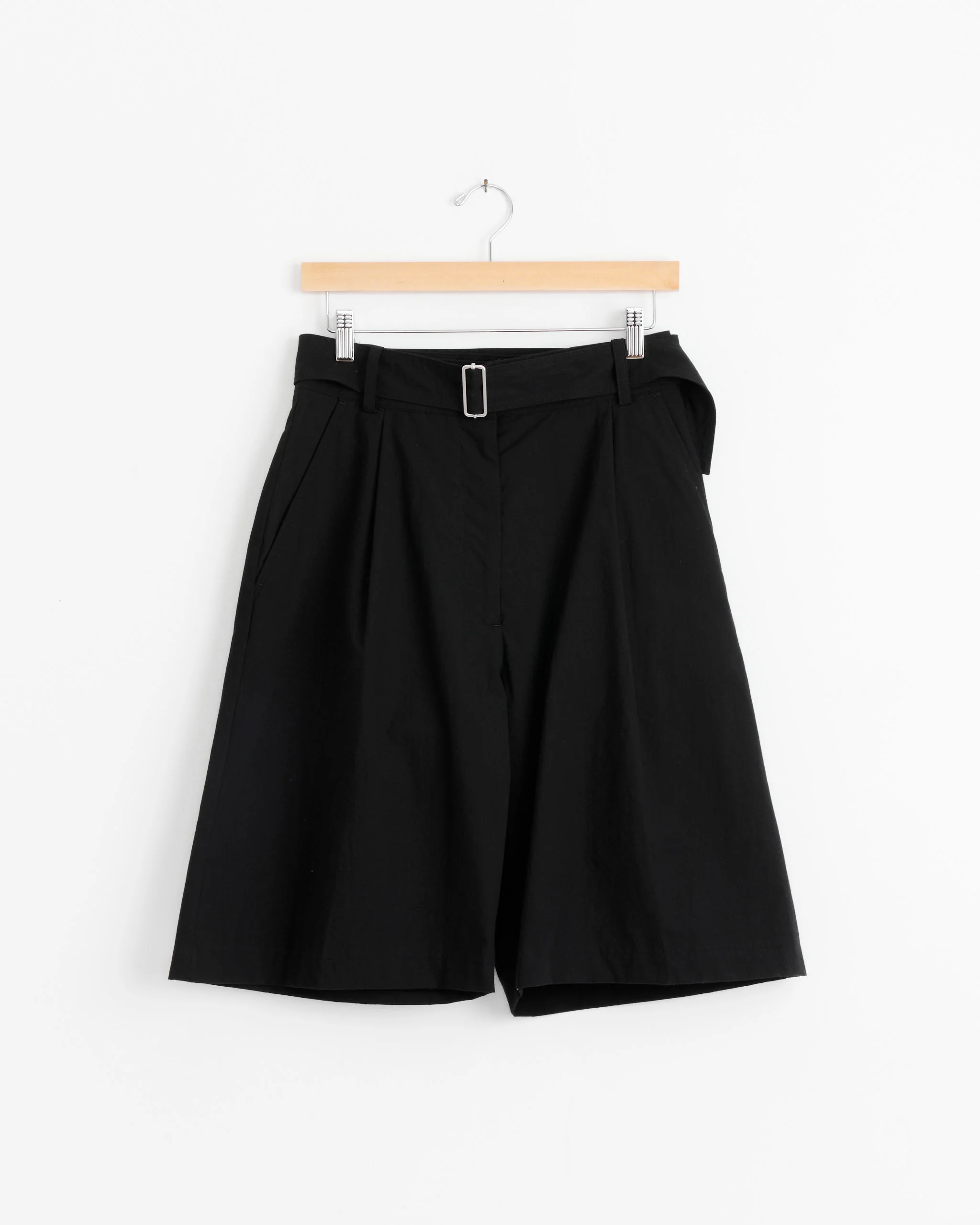 Creon Short in Black
