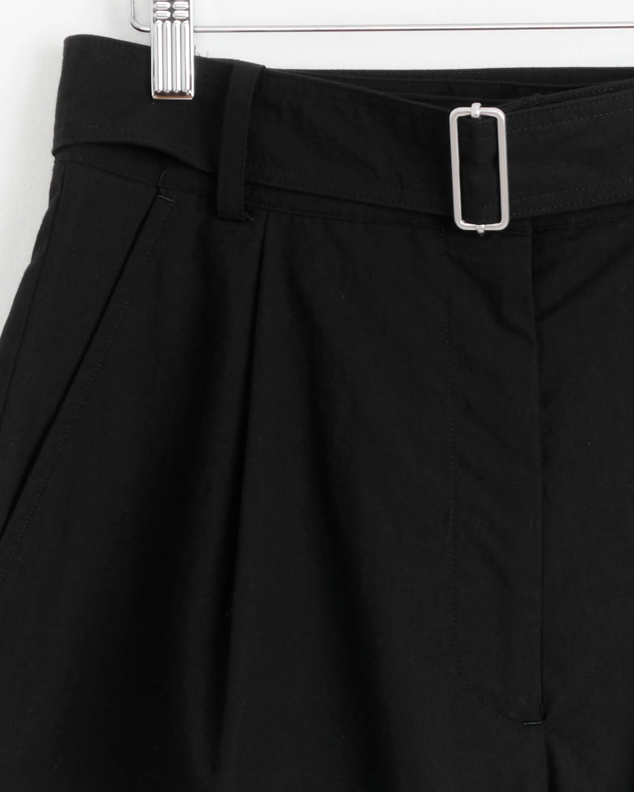 Creon Short in Black - Image 2