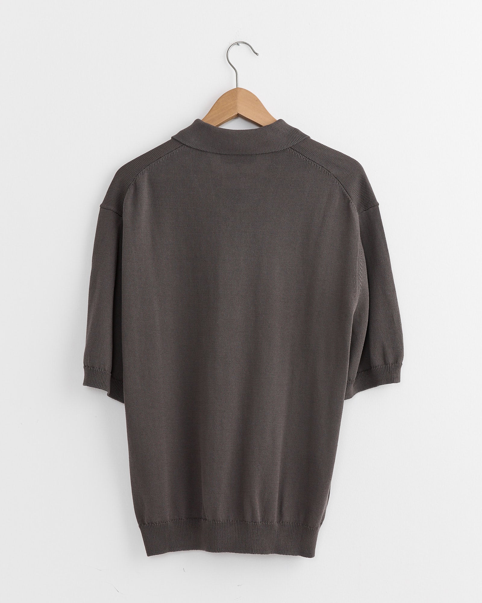 Swing Polo in Warm Grey - Image 3