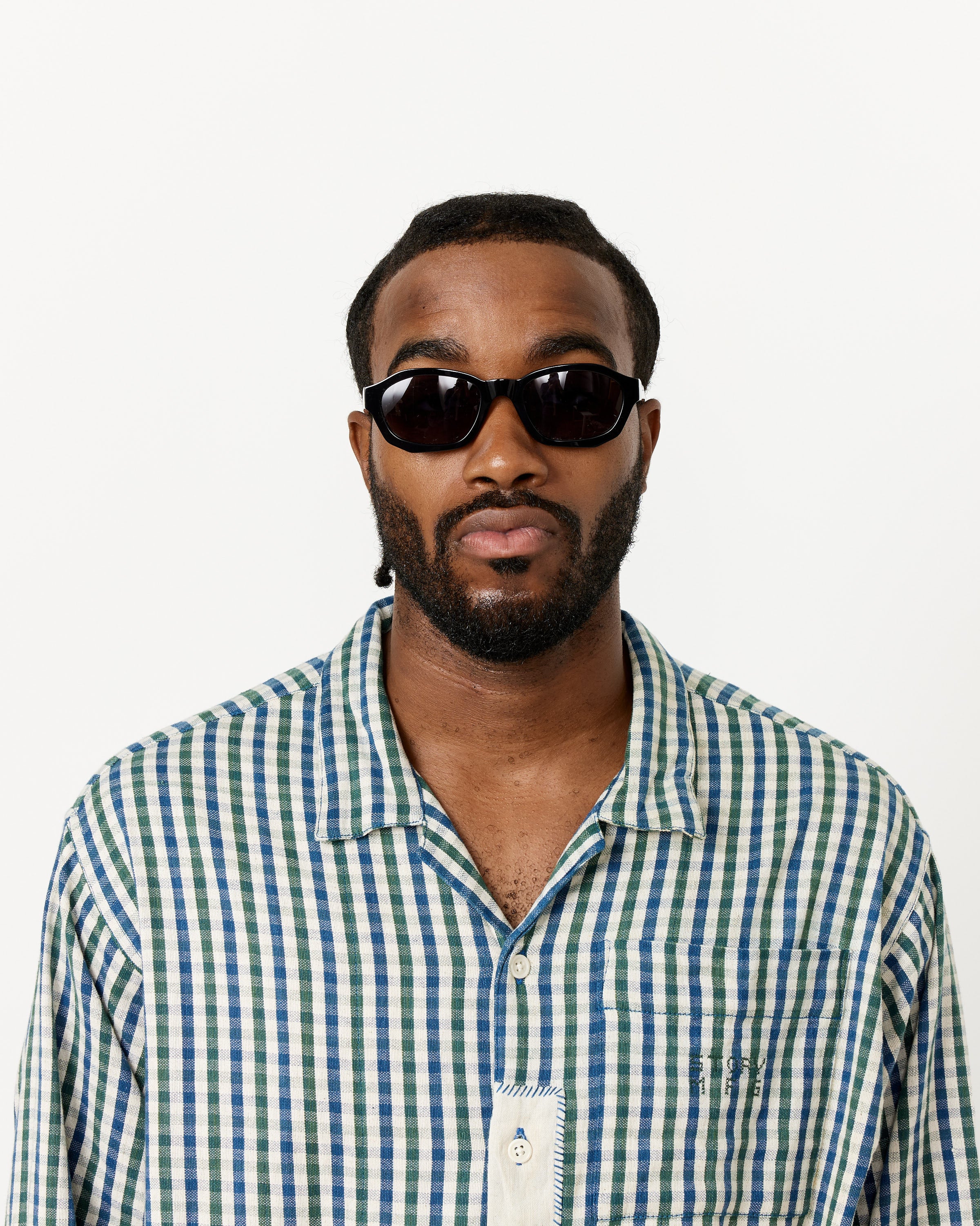 004 Sunglasses - Image 4