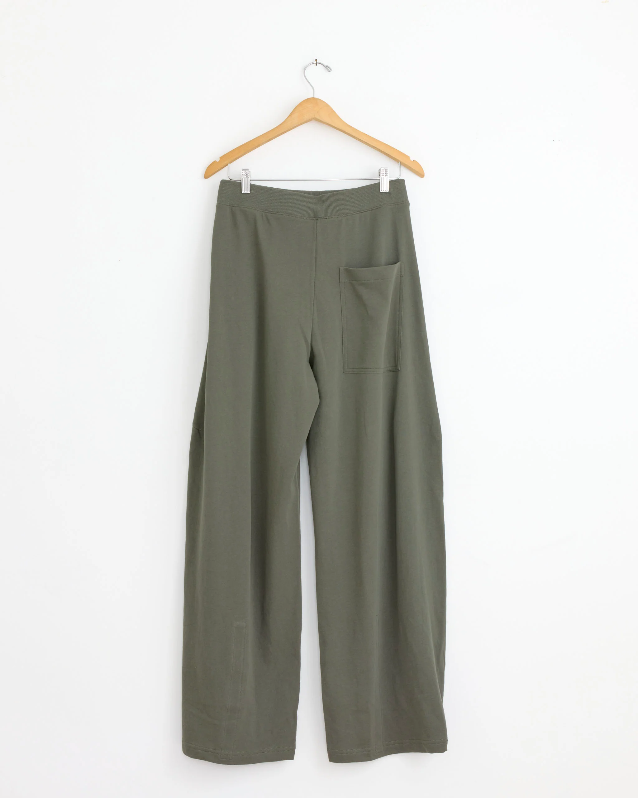 Light Weight Winslow Pant in Olive - Image 2