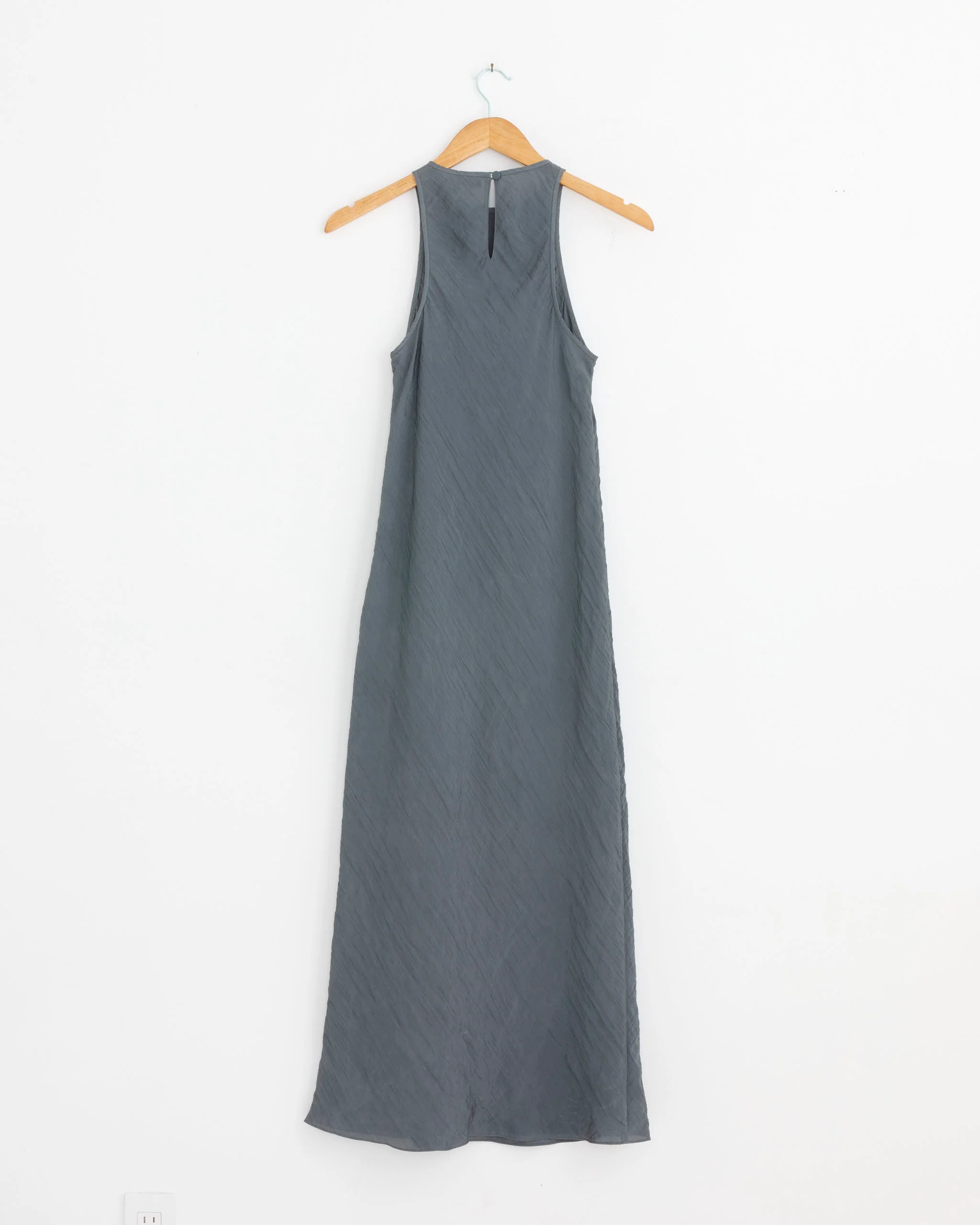 The Crinkle Slip Midi Bias Dress in Dark Grey - Image 3