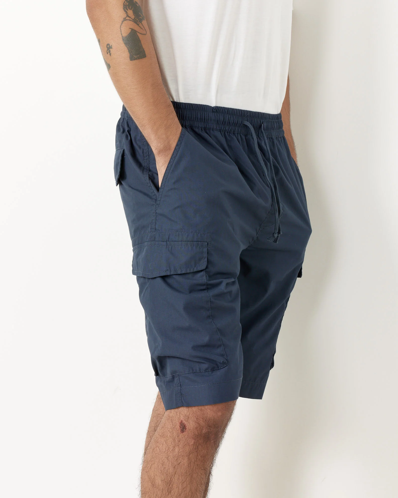 Parachute Short in Navy - Image 4
