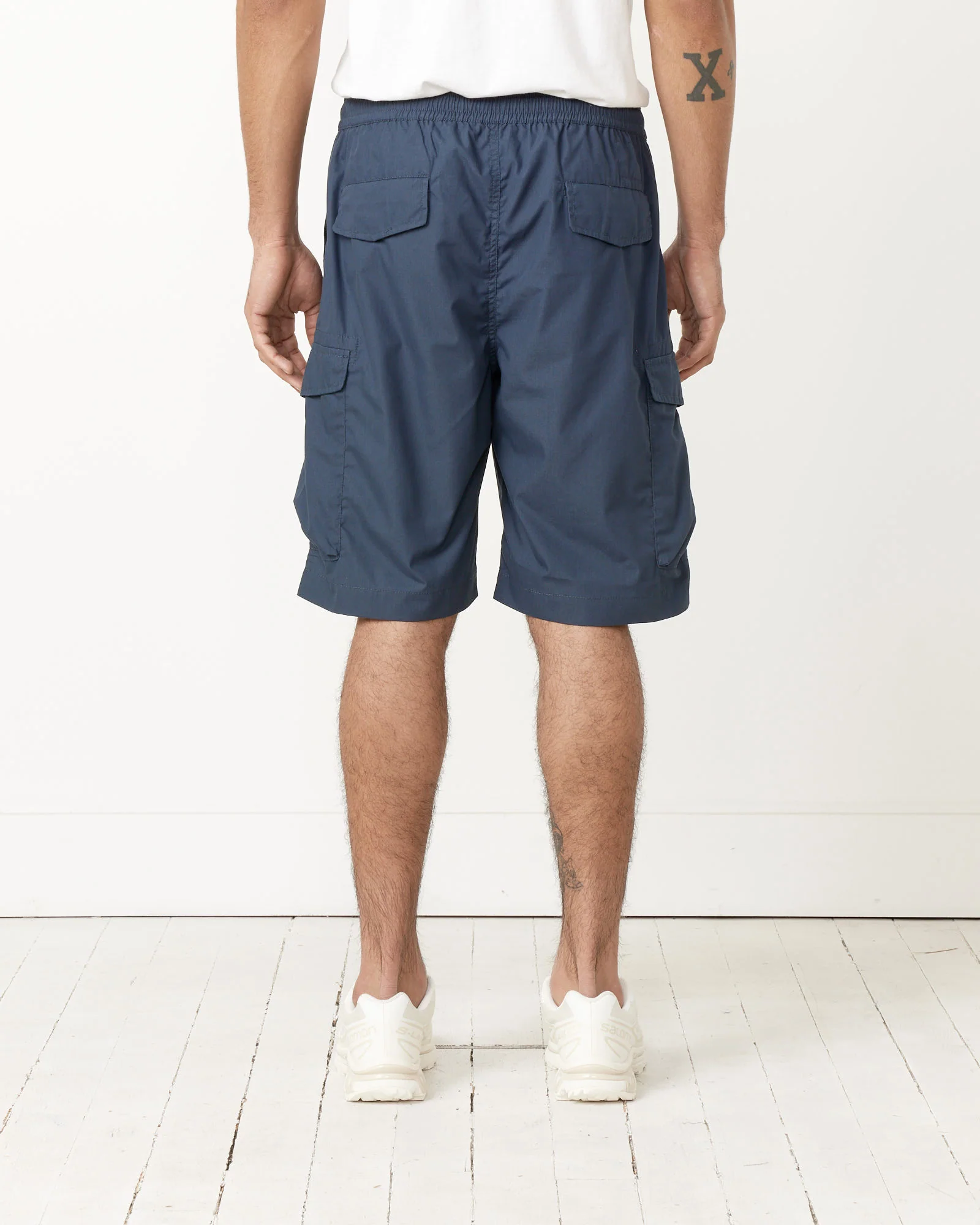 Parachute Short in Navy - Image 5